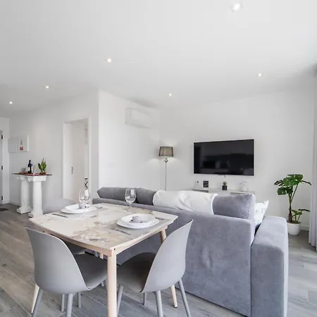 Brand New - Balcony With Sea View Apartman Arco da Calheta