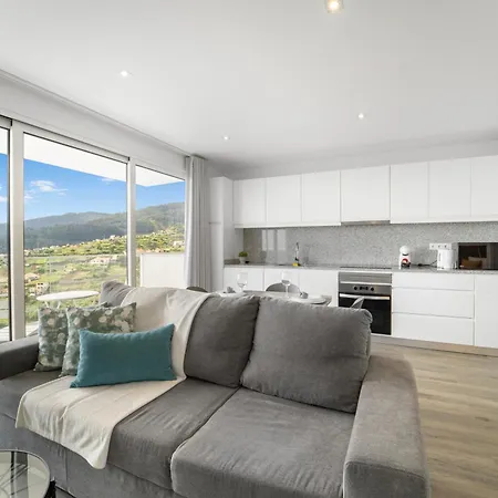 Brand New - Balcony With Sea View Apartament