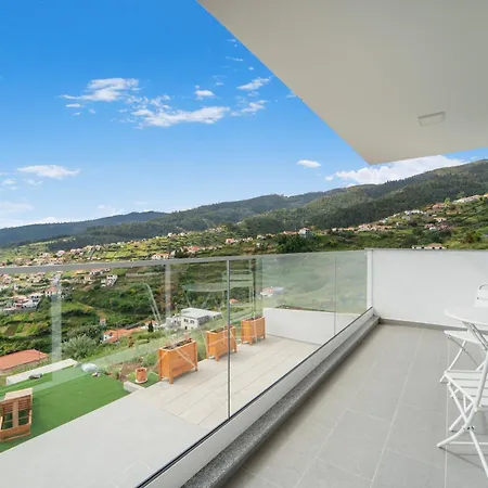 Brand New - Balcony With Sea View Arco da Calheta