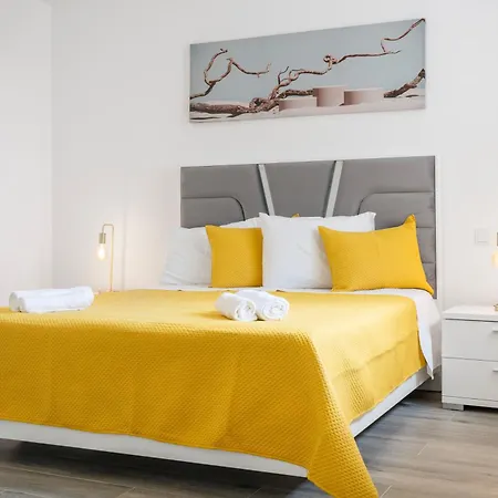 Brand New - Balcony With Sea View *