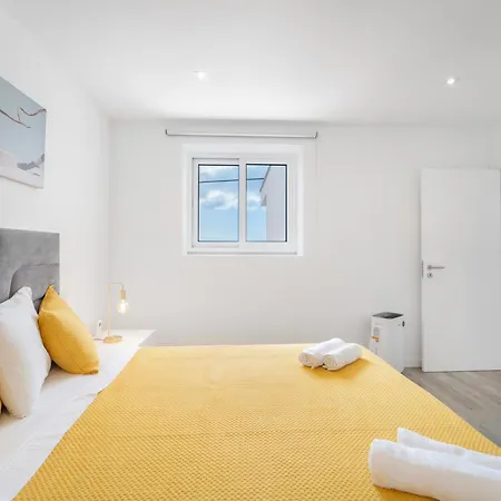 Apartment Brand New - Balcony With Sea View *