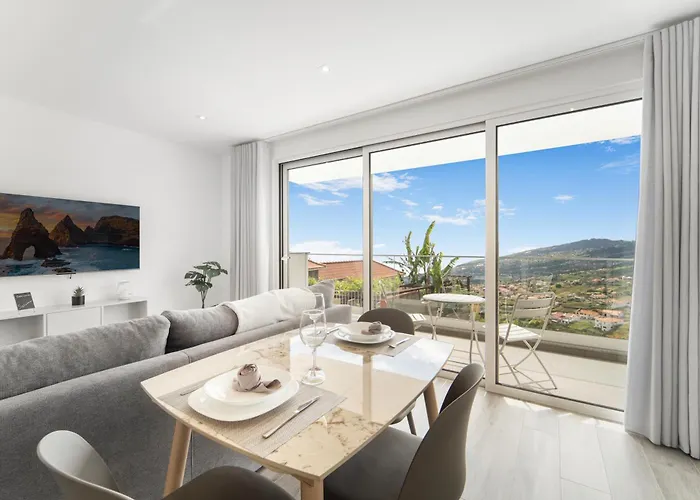 Brand New - Balcony With Sea View Appartement *