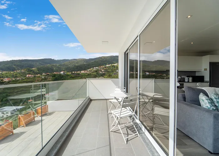 Brand New - Balcony With Sea View 公寓