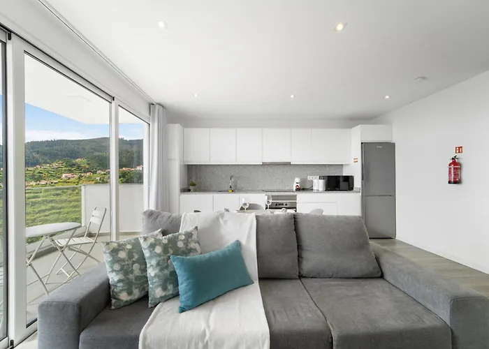 Brand New - Balcony With Sea View * 阿科达卡列塔